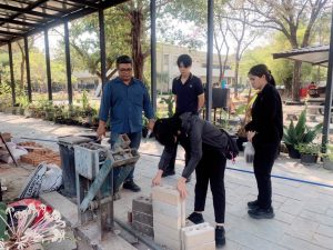 20260130_PR EN RMUTT_Research Unit Visit_Wangnoi Singha