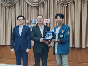 20260803_airlangga_visit_02