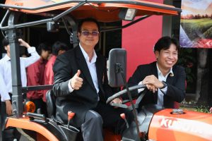 20260825_kubota_tractor_12